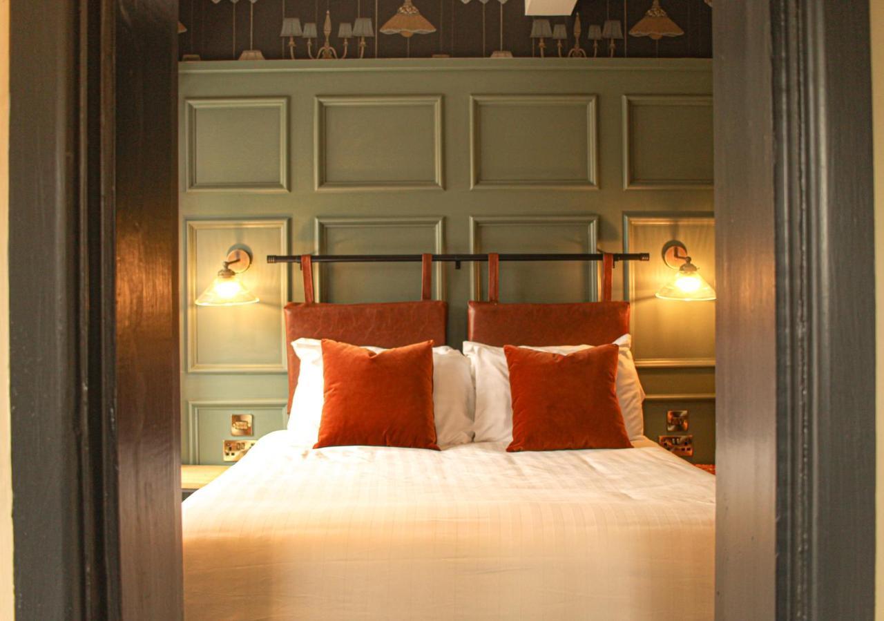 Brewhouse And Kitchen Hotel เวอร์ทิง ภายนอก รูปภาพ